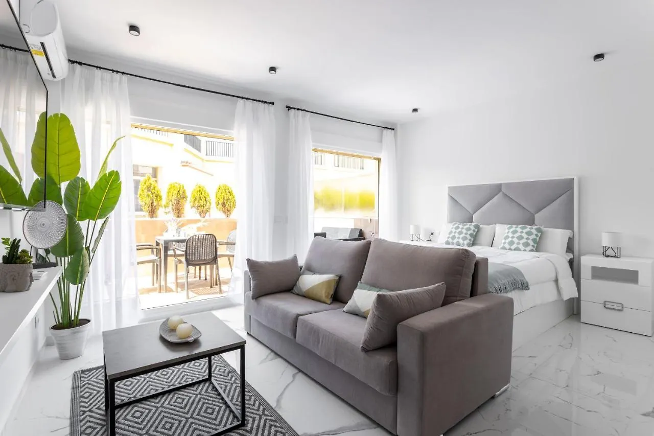 Apartment Oleholidays 602 Romana Playa Primera Linea Playa Marbella
