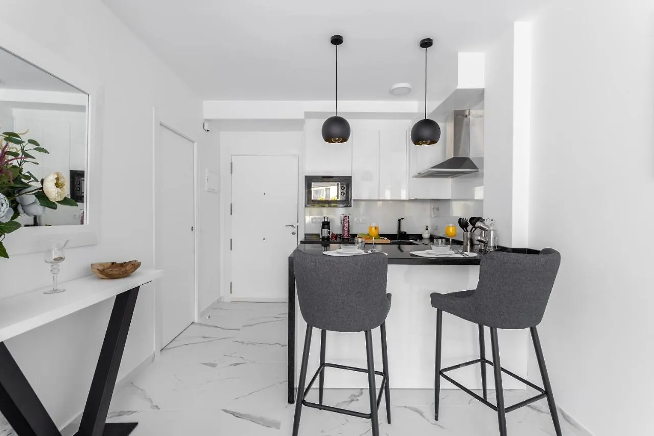 Oleholidays 602 Romana Playa Primera Linea Playa Marbella
